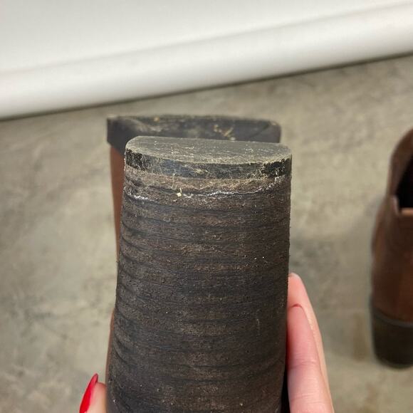 Crown Vintage Size 9.5 Chocolate Brown Genuine Leather Chunky Heel Ankle Booties - Picture 11 of 13